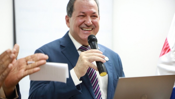 Promipyme entrega incentivos a colaboradores